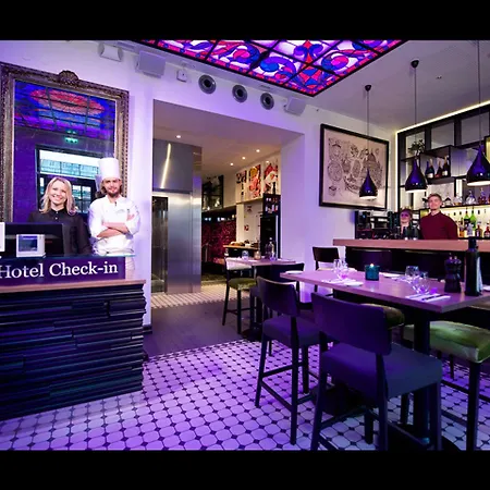 No13 Hotell 4*